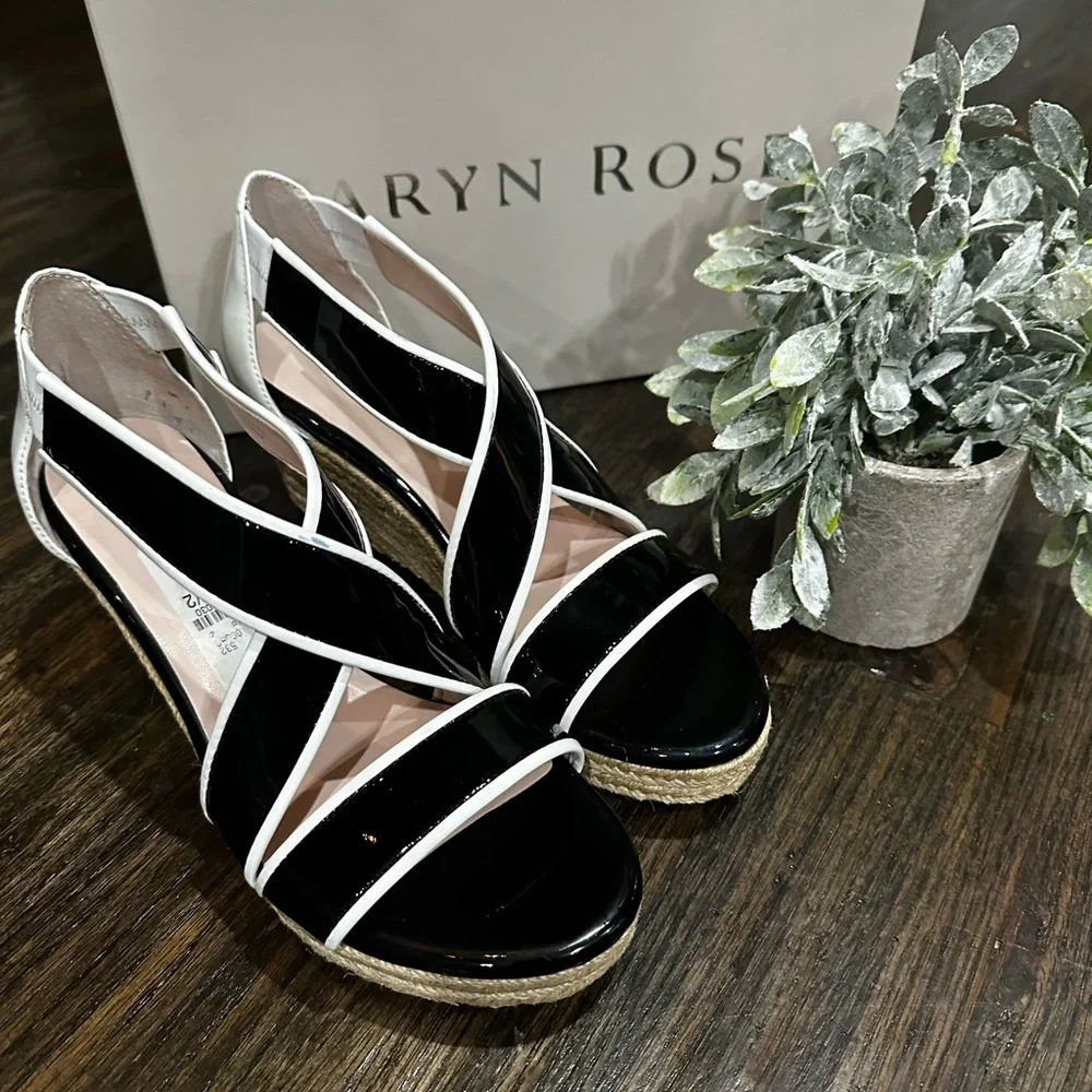 Taryn Rose Krissy Wedges Size 7.5 Never worn - Picture 3 of 9